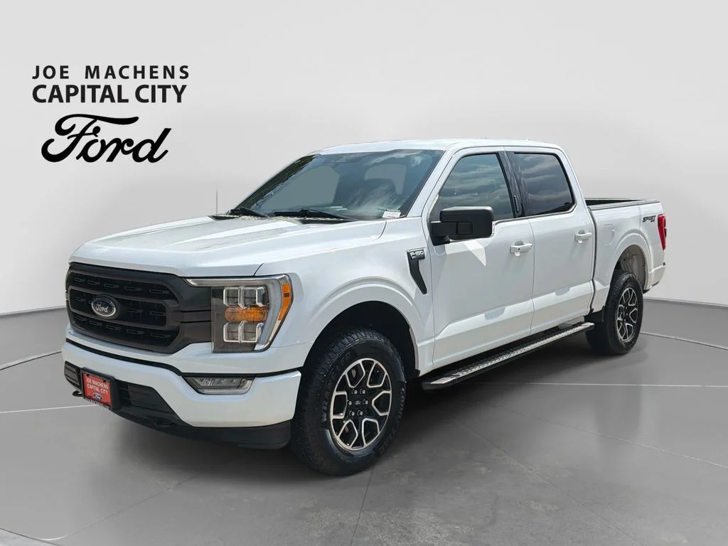 Used 2023 White Ford XLT image 9