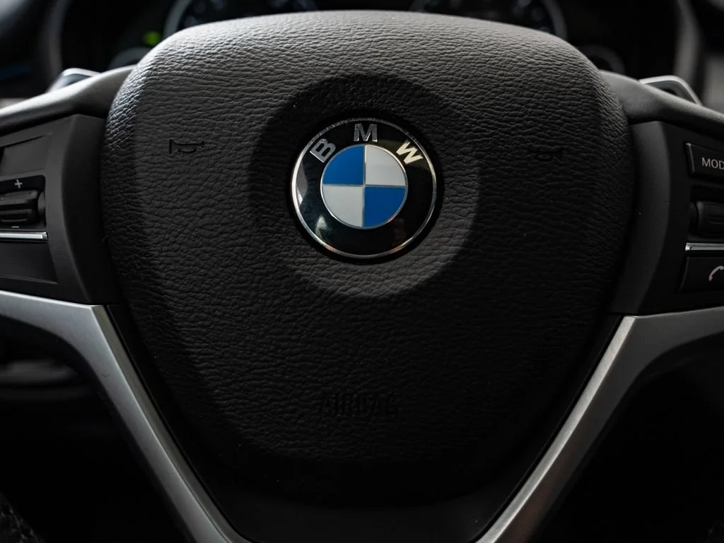 Used 2019 Mineral White Metallic BMW xDrive35i image 31