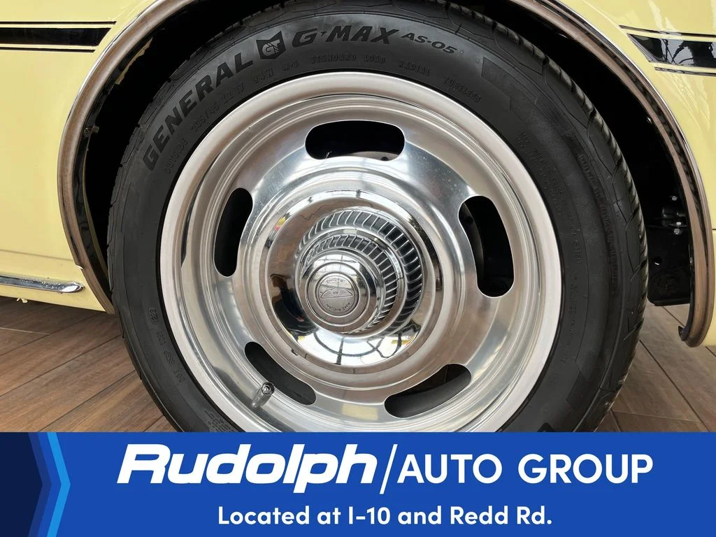 Used 1968 Yellow Chevrolet SS image 16