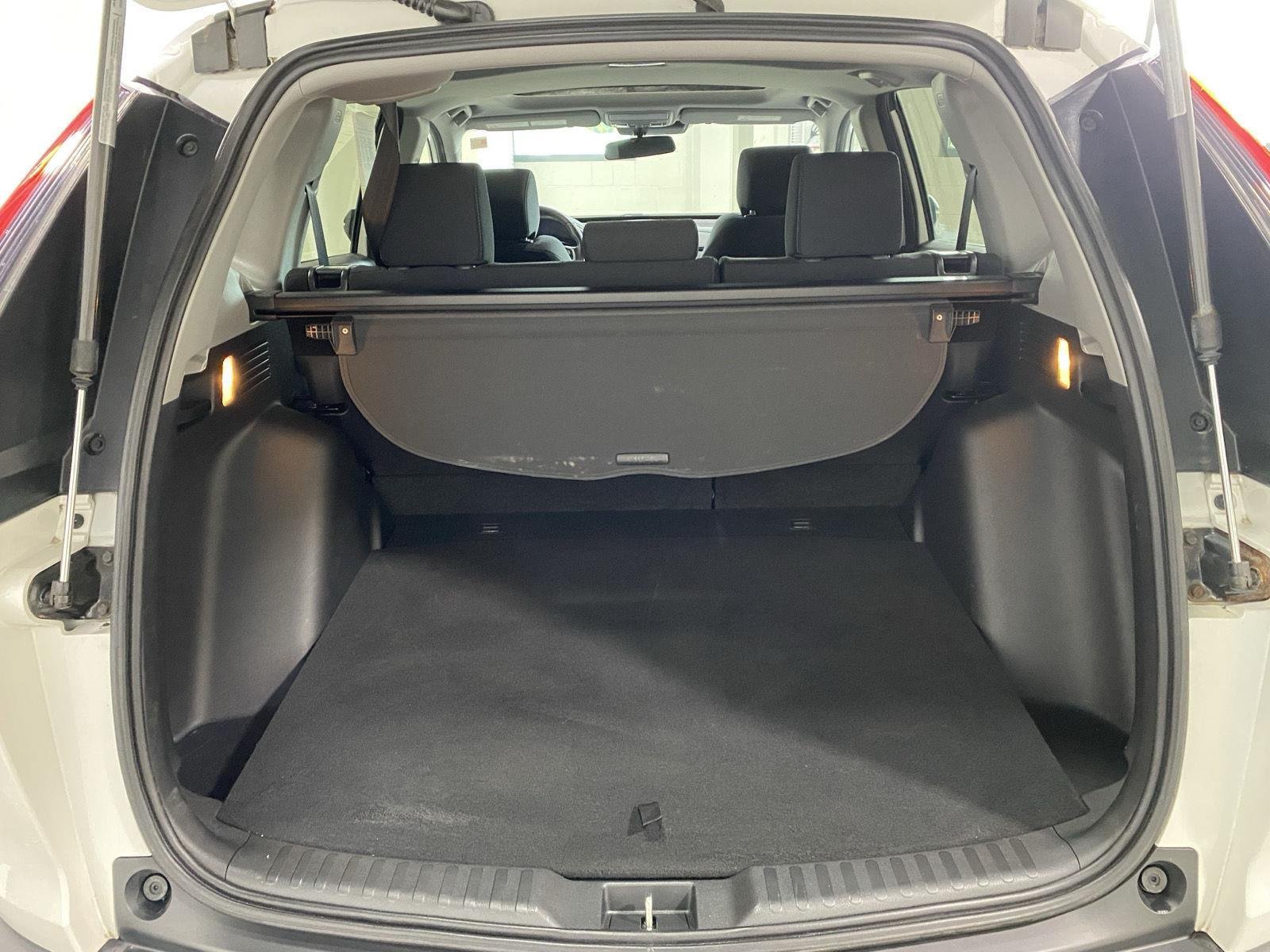 Used 2020 Platinum White Pearl Honda EX image 14