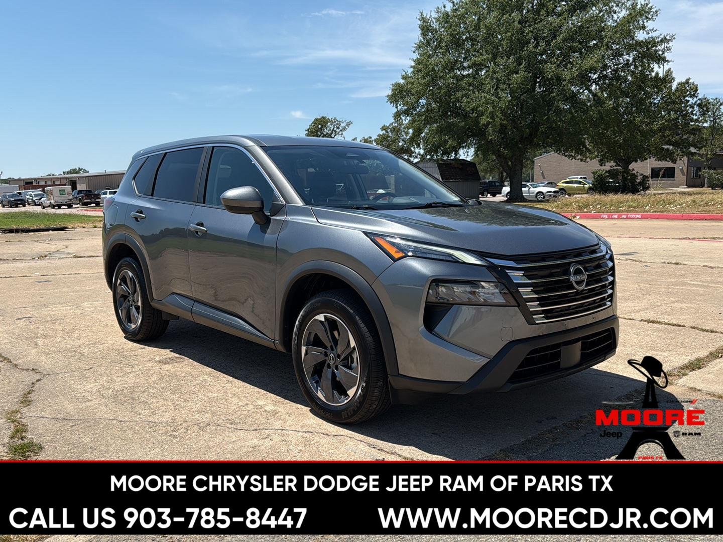 Used 2025 Gun Metallic Nissan SV image 1