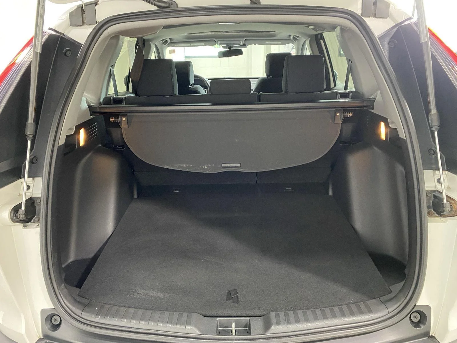 Used 2020 Platinum White Pearl Honda EX image 14