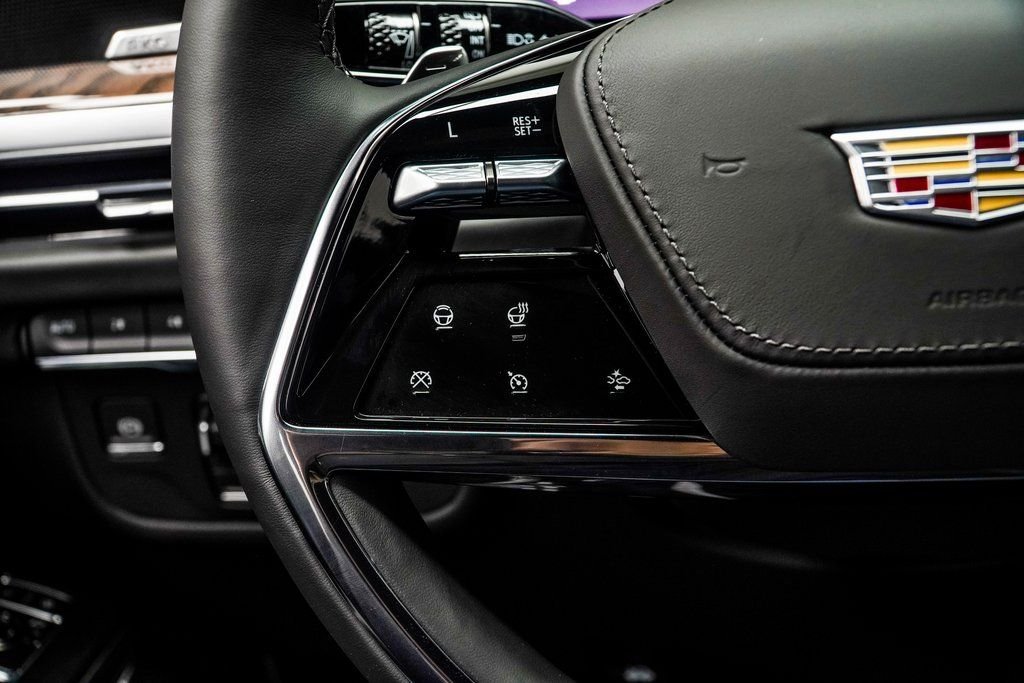 Used 2026 Black Cadillac Platinum Sport image 42