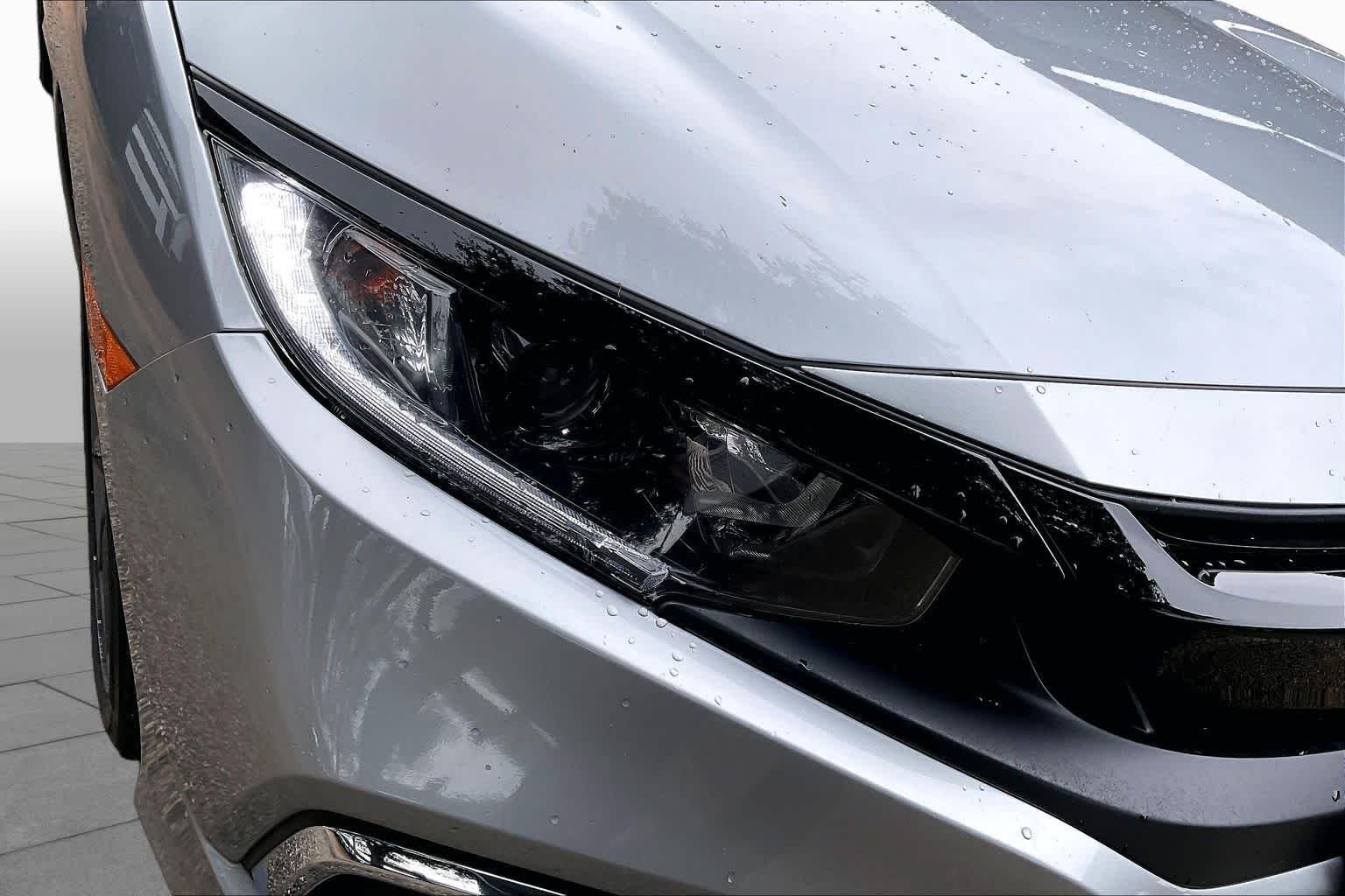 Used 2020 Lunar Silver Metallic Honda EX image 27