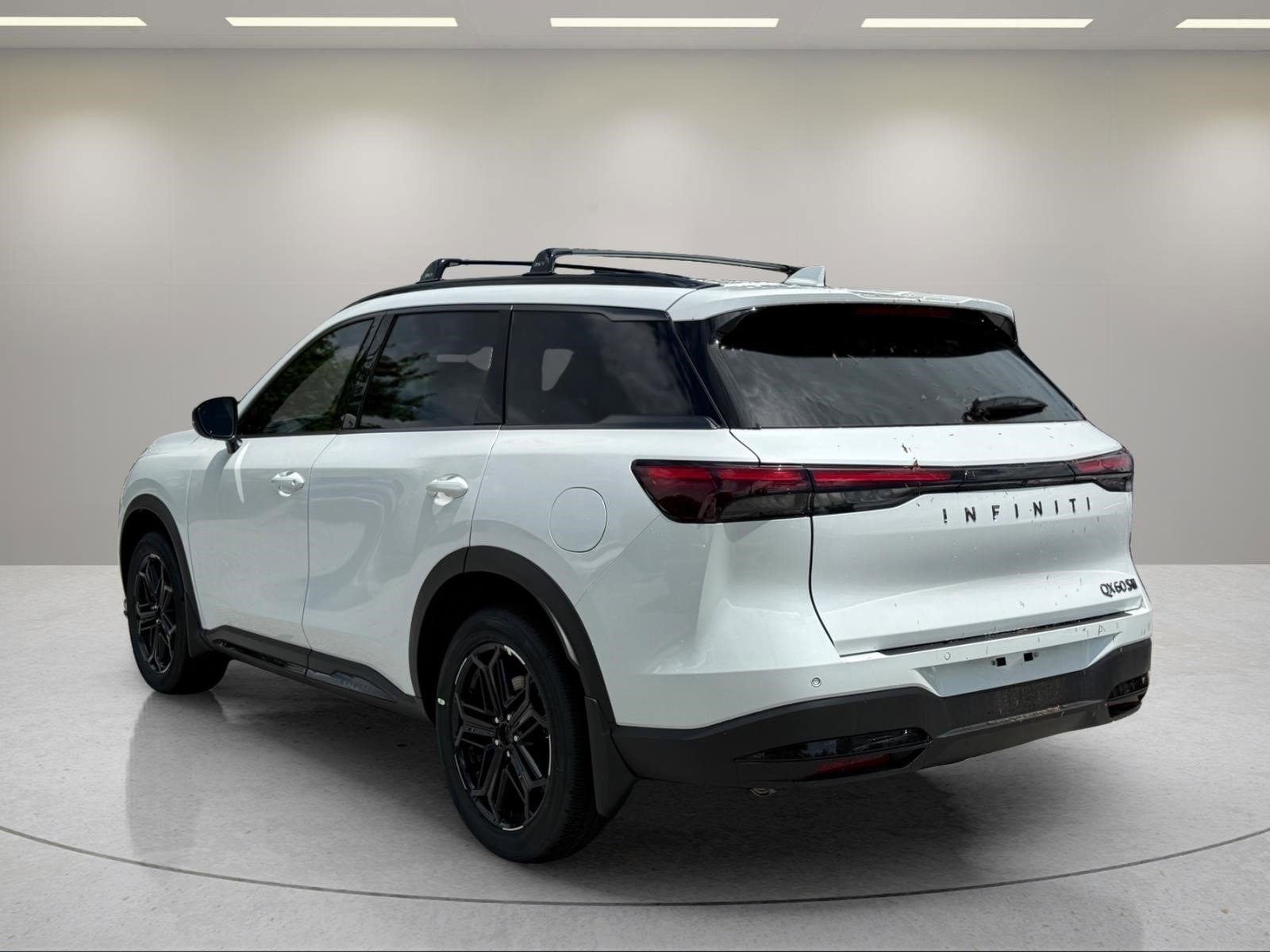 New 2027 RADIANT WHITE INFINITI Sport AWD image 7
