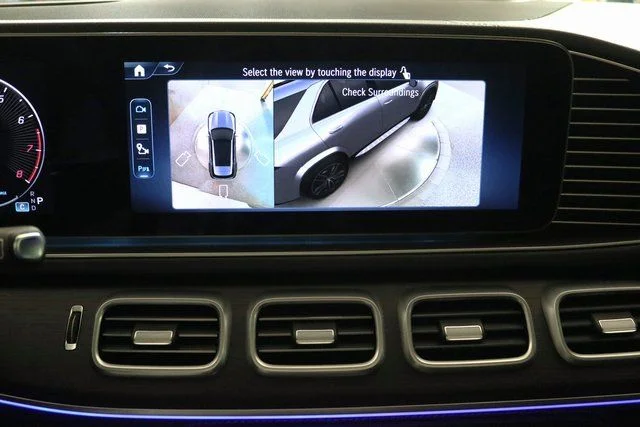 Used 2025 Obsidian Black Metallic Mercedes-Benz GLE 350 image 31