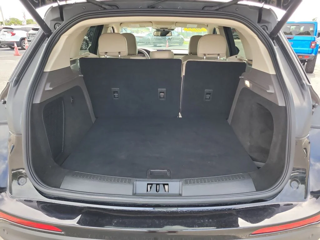 Certified Used 2022 Black Lincoln Standard image 7