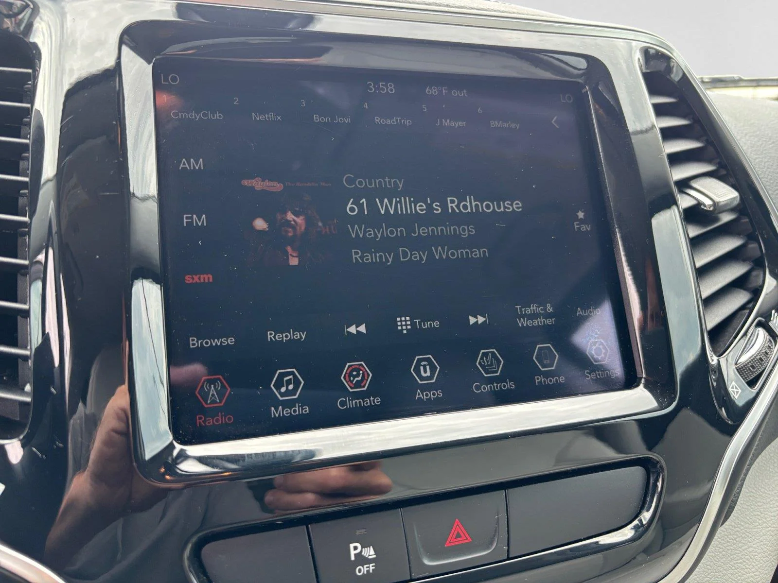 Used 2019 Sting-Gray Clearcoat Jeep Limited image 21