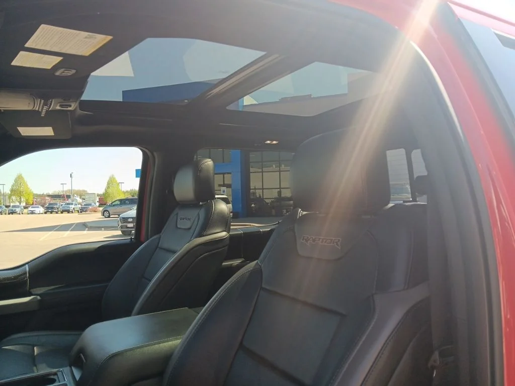 Used 2018 Race Red Ford Raptor image 25