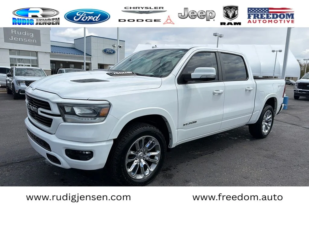 2022 RAM 1500 Laramie 4x4 Crew Cab 5'7's photo