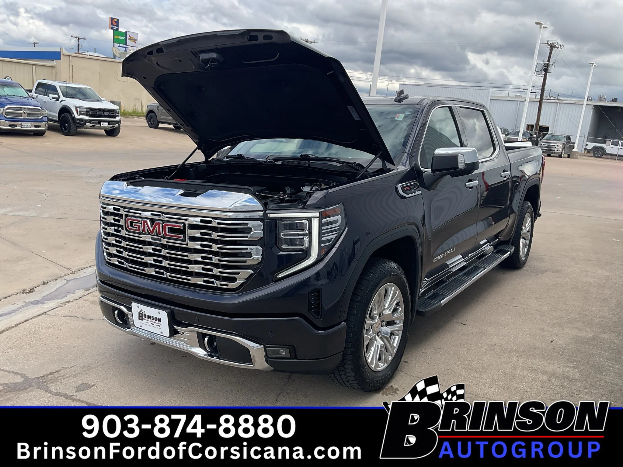 Used 2025 Titanium Rush Metallic GMC Denali image 13