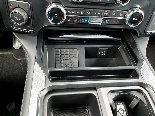 New 2026 Star White Metallic Tri-Coat Ford F-250® Platinum® image 69