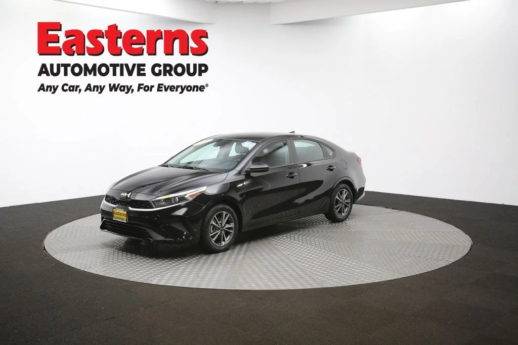 Used 2024 Black Kia LXS image 55