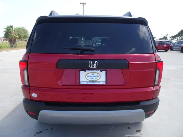 New 2026 Radiant Red Metallic II Honda RTL image 5