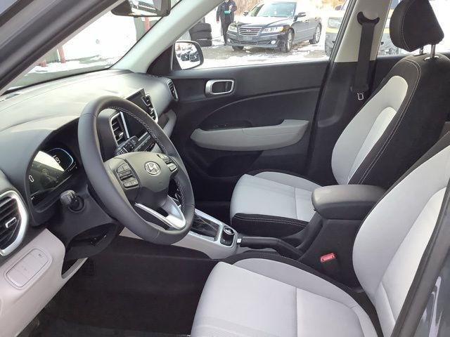 New 2026 Gray Hyundai SEL image 9