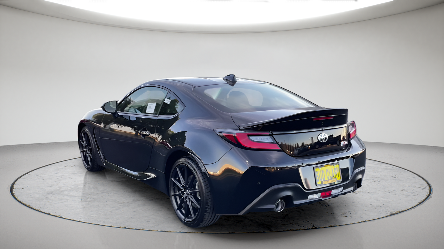 New 2026  Toyota Premium image 9