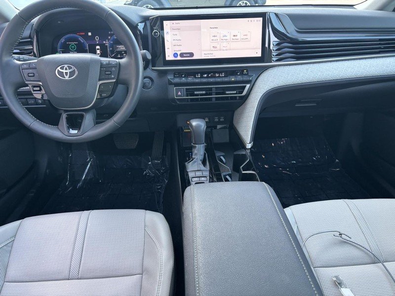 Used 2025 Reservoir Blue Toyota XLE AWD (Natl) image 12
