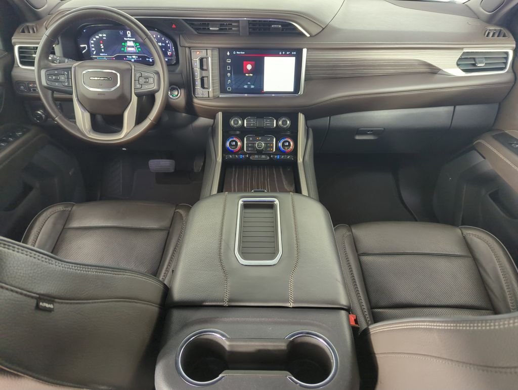 Used 2023 White GMC Denali image 14