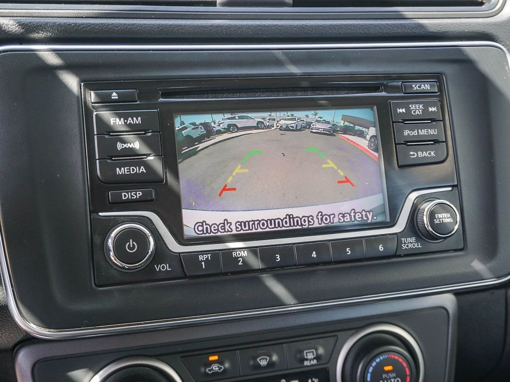 Used 2018 Silver Nissan S image 23