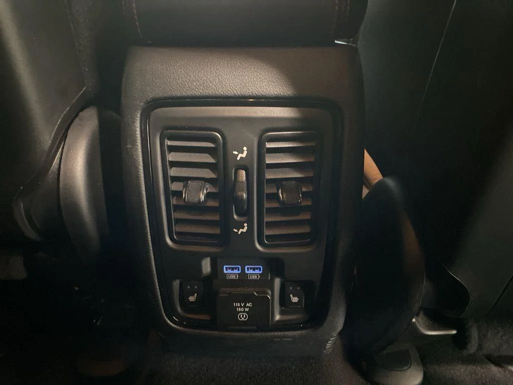 Used 2025 White Knuckle Clearcoat Dodge R/T Plus image 19