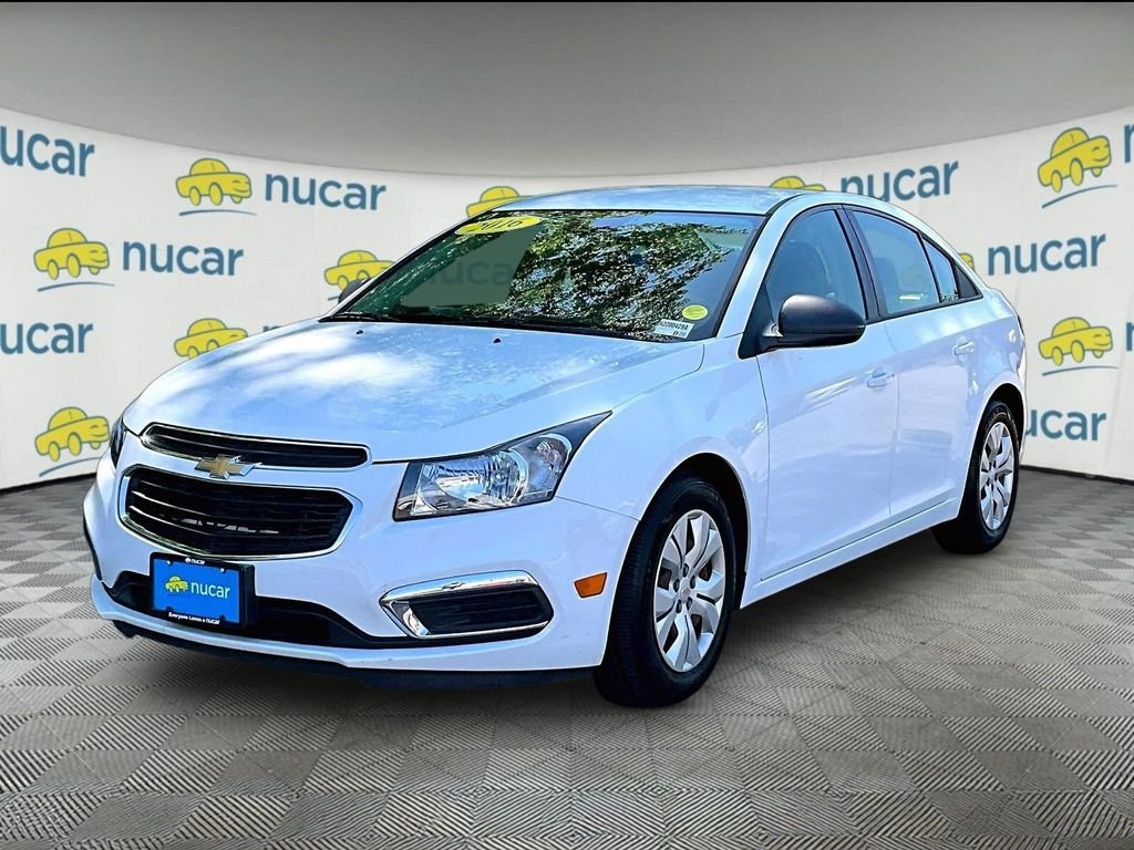 Used 2016 White Chevrolet LS image 3