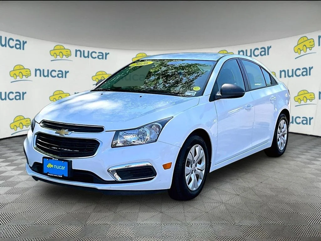 Used 2016 White Chevrolet LS image 3