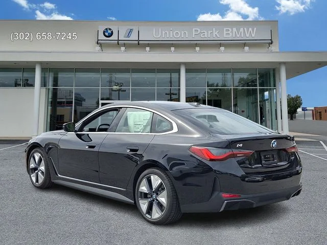 New 2026 Black Sapphire Metallic BMW xDrive40 image 6
