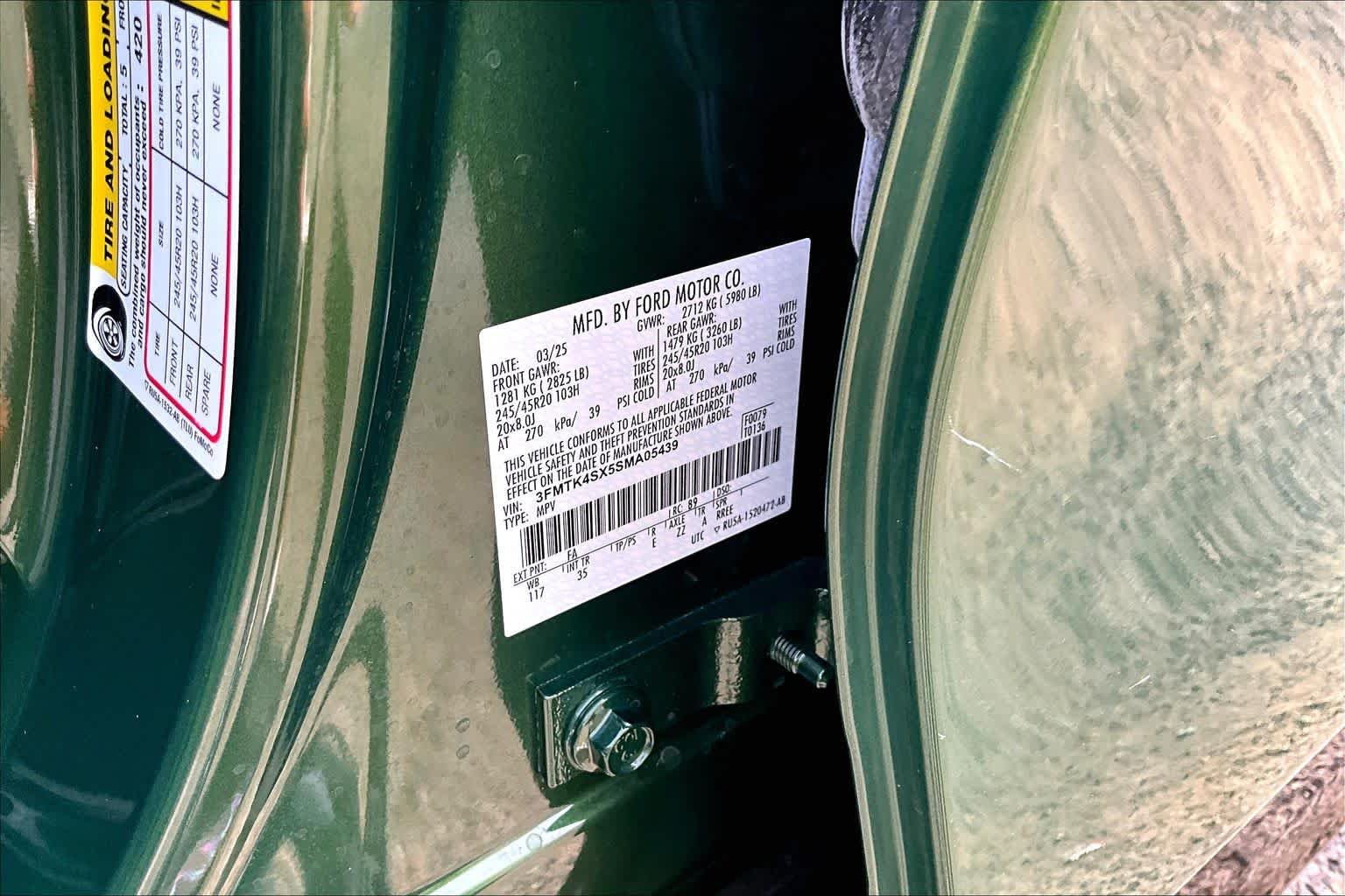 Used 2025 Eruption Green Metallic Ford GT image 37