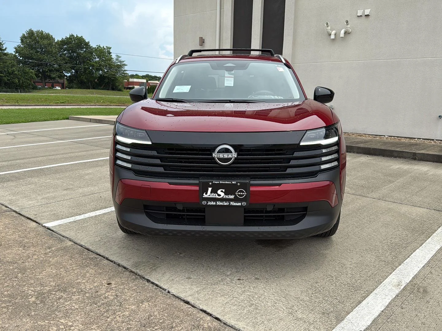New 2026 Scarlet Ember Tintcoat Nissan SV image 2