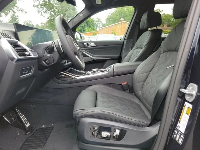 New 2027 Carbon Black Metallic BMW xDrive40i image 18