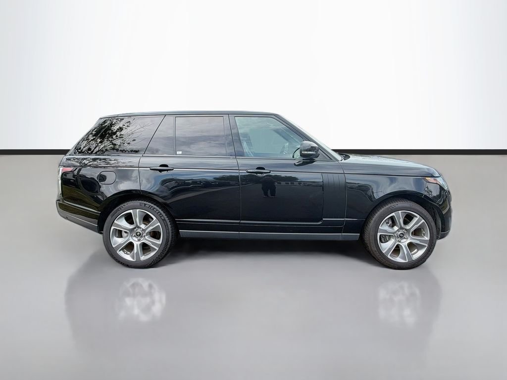 Used 2020 Black Land Rover HSE image 4