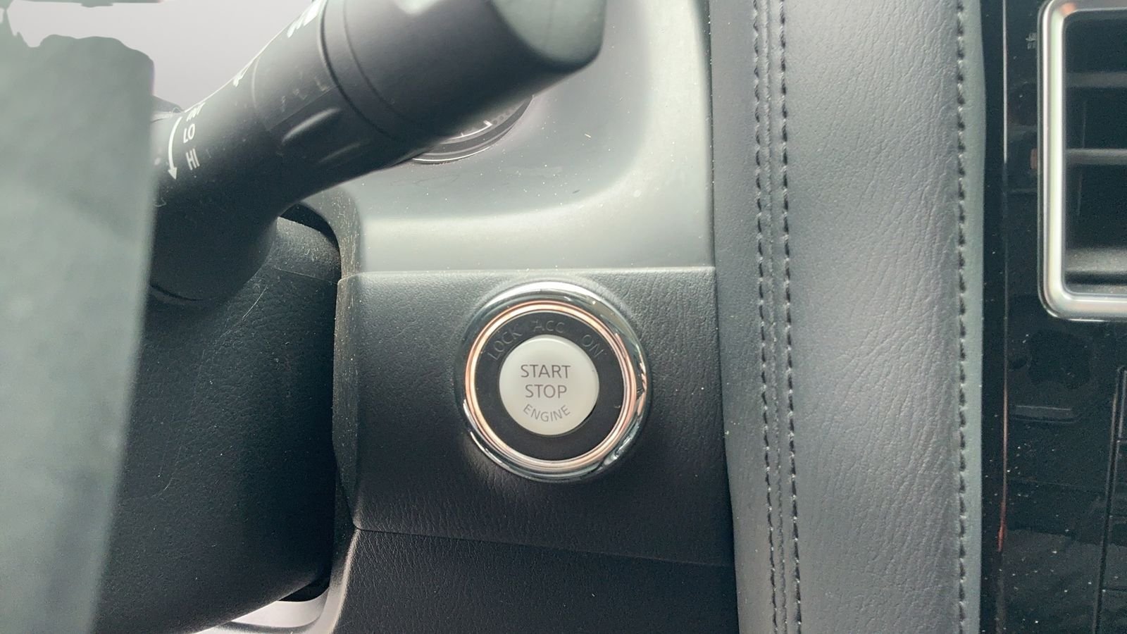 Certified Used 2023 White Nissan SV image 28