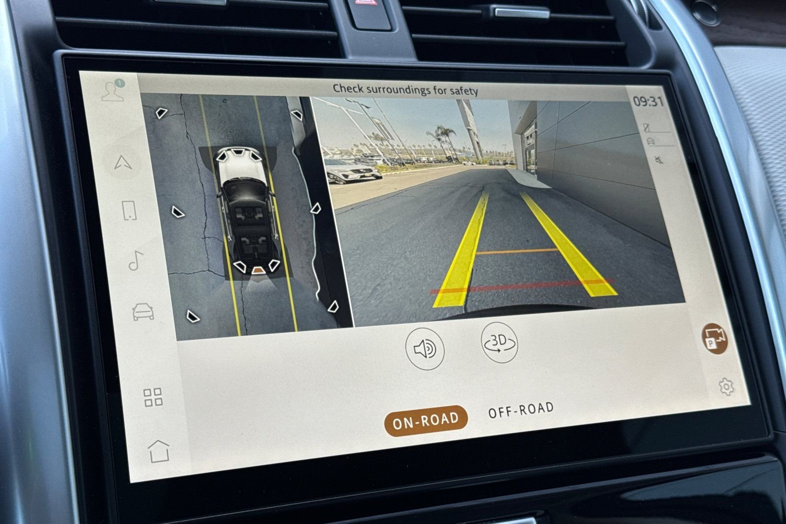 2026 Land Rover Discovery Dynamic SE - Photo 23