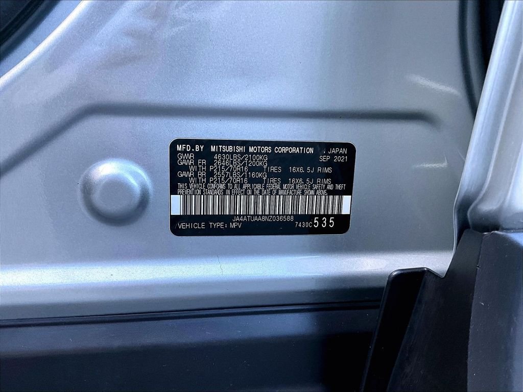 Used 2022 Silver Mitsubishi ES image 36