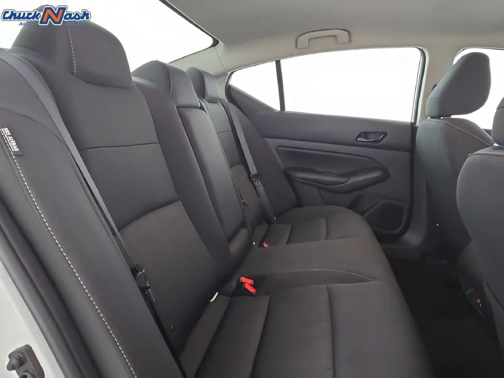 2025 Nissan Altima SV - Photo 30
