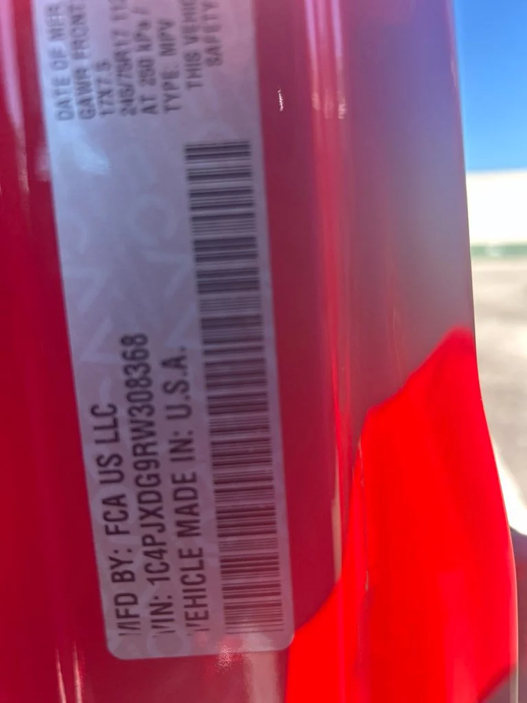 Used 2024 Red Jeep Sport S image 44