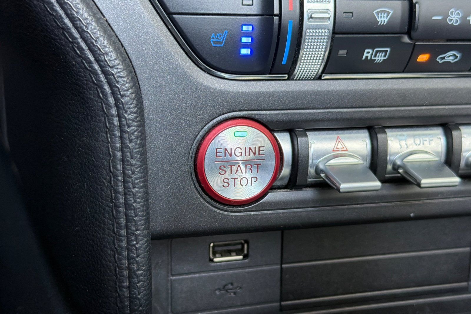 2023 Ford Mustang EcoBoost Premium - Photo 23