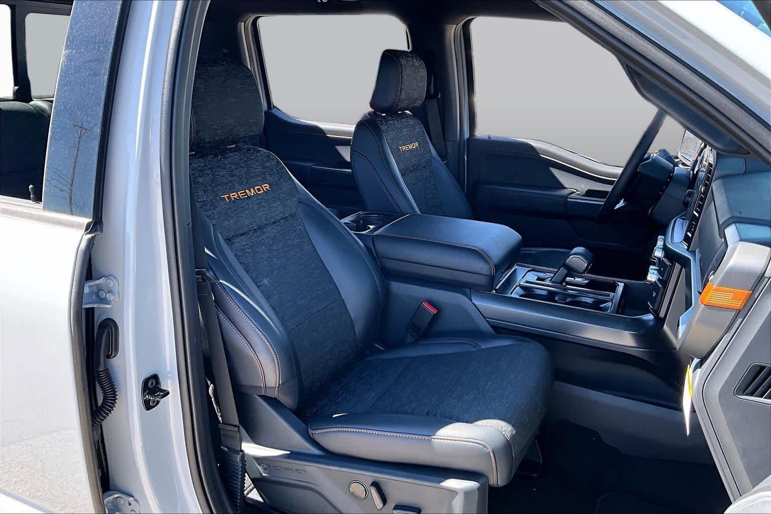 Used 2026 Avalanche Ford Tremor image 9