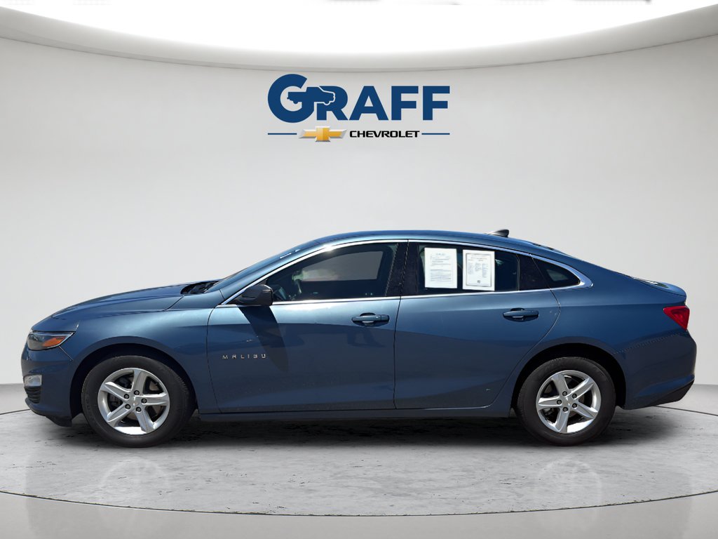 Used 2024 Lakeshore Blue Metallic Chevrolet FL image 3