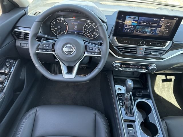 New 2025 Gun Metallic Nissan 2.5 SR image 16
