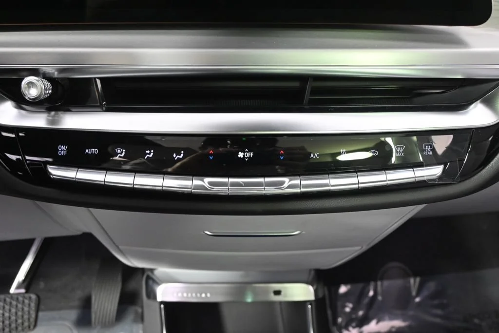 2026 Cadillac LYRIQ Luxury - Photo 30
