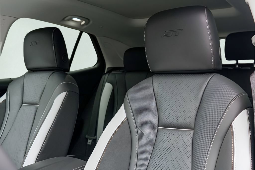New 2026 Moonstone Gray Metallic Buick Sport Touring image 11
