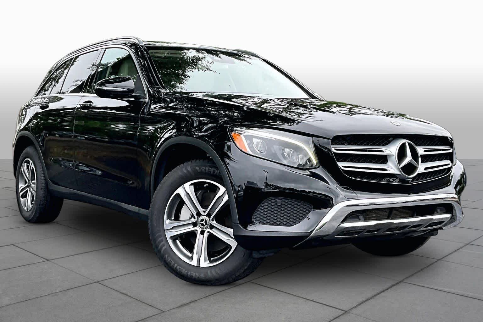 Used 2019 Black Mercedes-Benz GLC 300 image 3