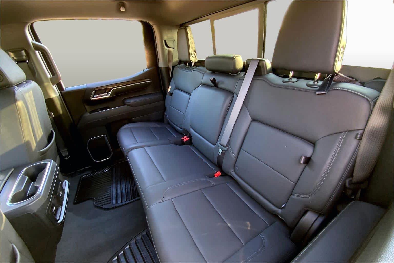 Used 2025 Sterling Gray Metallic Chevrolet RST image 20