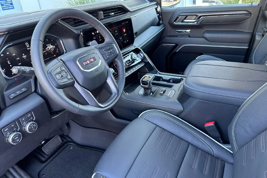2026 GMC Sierra 1500 AT4X - Photo 10
