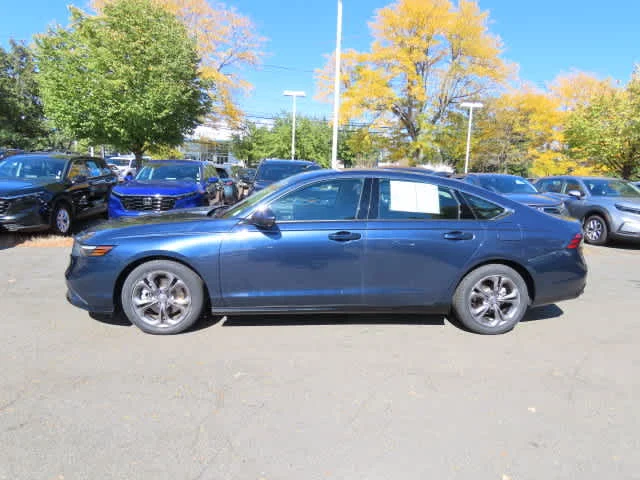 Certified Used 2025 Canyon River Blue Metallic Honda EX-L image 3