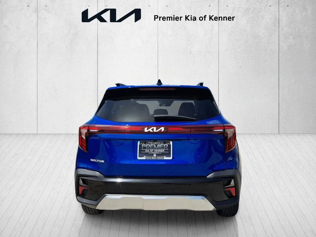 Used 2024 Blue Kia S image 5