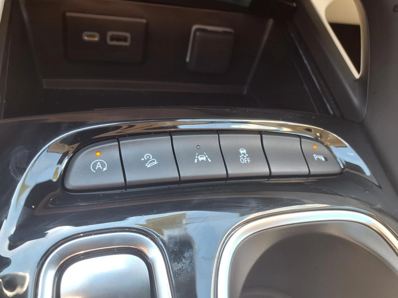 Used 2023 Moonstone Gray Metallic Buick Essence image 8