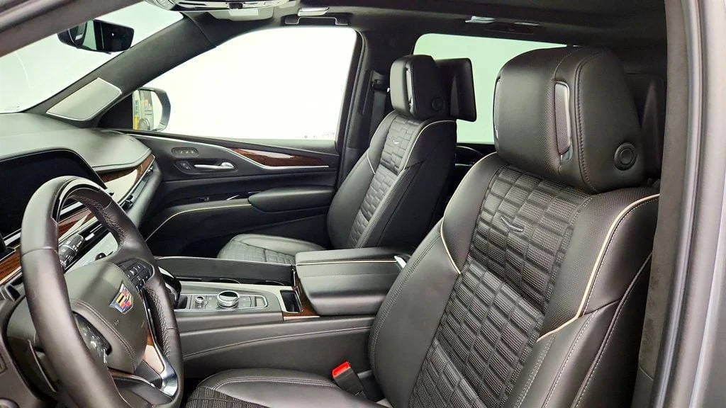Used 2021 Satin Steel Metallic Cadillac 4WD 4dr Sport Platinum w/ Super Cruise & Night Vision image 20
