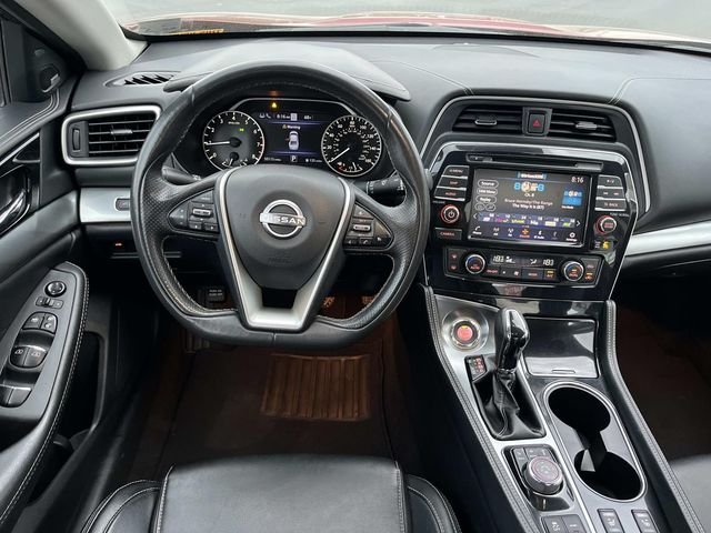 Used 2023  Nissan 3.5 SL image 12